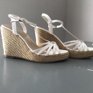White espadrille sandals 8.5 in great condition